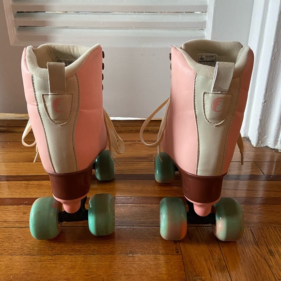 Chaya Melrose Elite Roller Skates. Women’s Size 8.5 - Picture 4 of 4